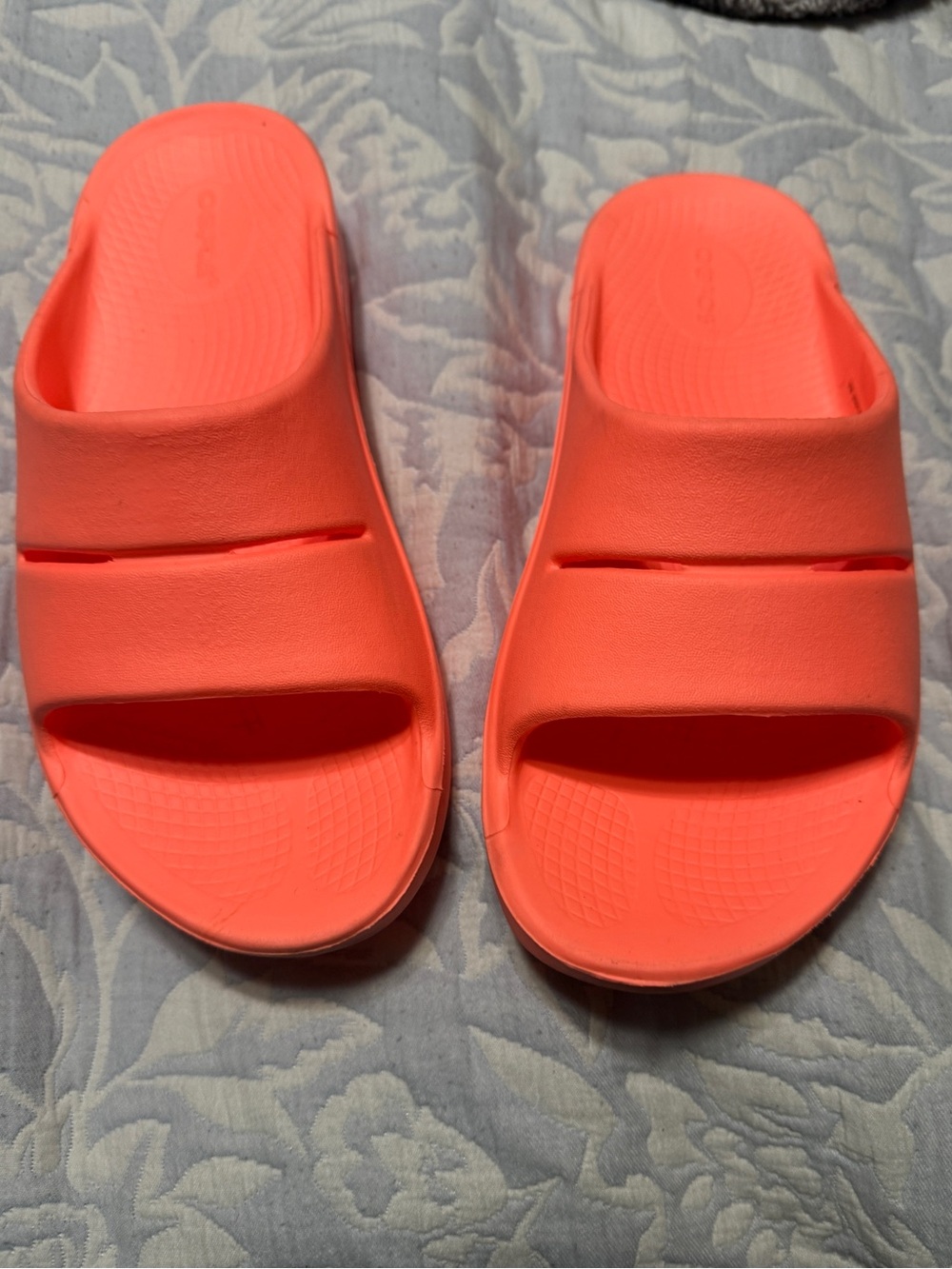 Unisex orange Slide Sandals - Comfortable Everyday Saludes